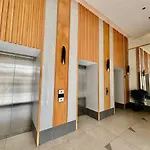 2Br Qc Furnished Condo W 300Mbps Net Free Pool Use